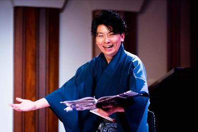 オブンガク堂Caf&eacute; 左藤慶さん