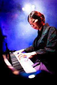 オブンガク堂Caf&eacute; 左藤真世さん