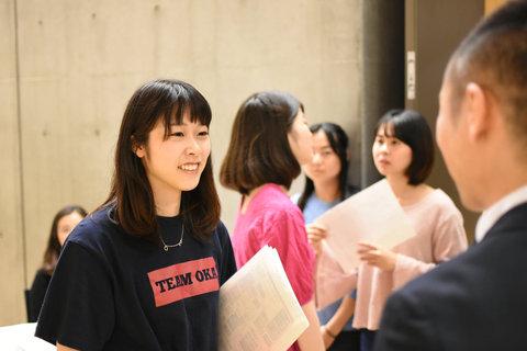 笑顔の篠原瑞貴実行委員長の写真